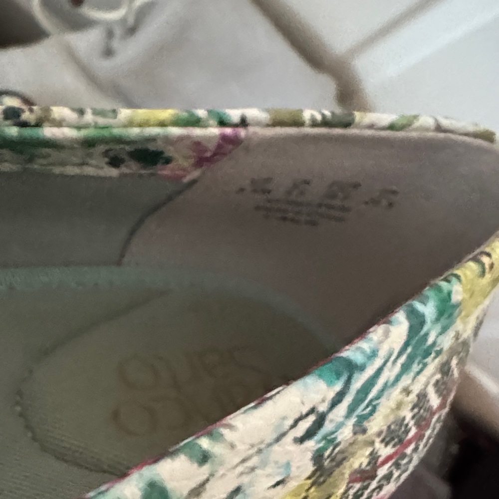 Franco Sarto Balín Multicolor Lug Sole Penny Loafers - Picture 6 of 6
